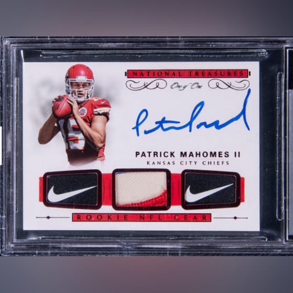 2017 NATIONAL TREASURES ROOKIE *RP* PATRICK MAHOMES II AUTO 1/1